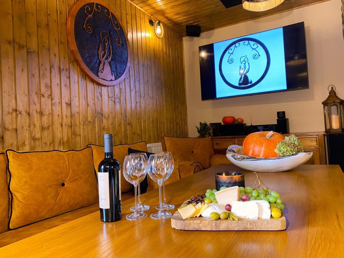 Kamien I Sowa Aparthotel Lipinki Łużyckie Bagian luar foto