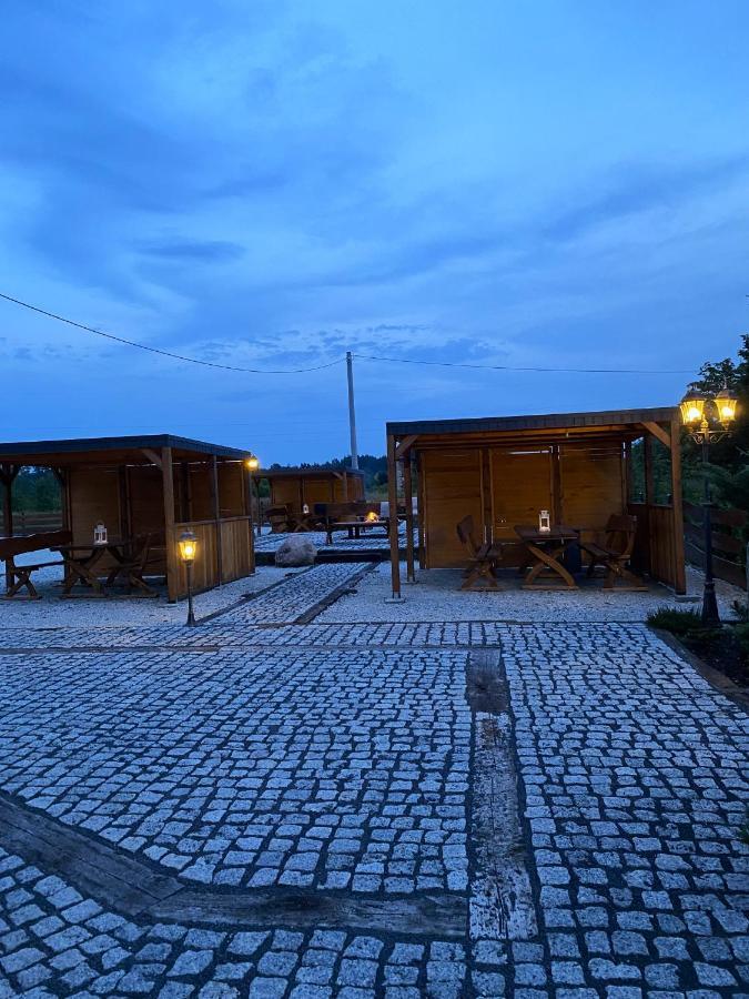 Kamien I Sowa Aparthotel Lipinki Łużyckie Bagian luar foto