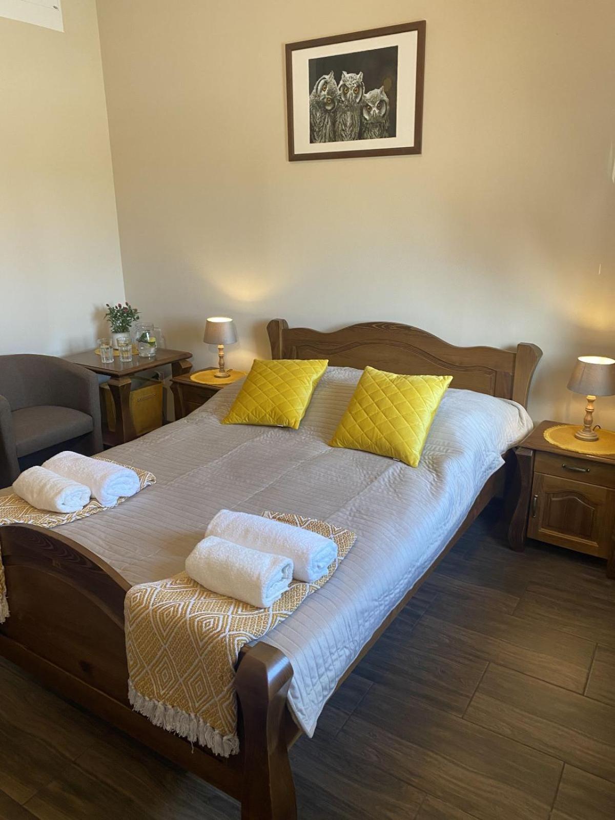 Kamien I Sowa Aparthotel Lipinki Łużyckie Bagian luar foto