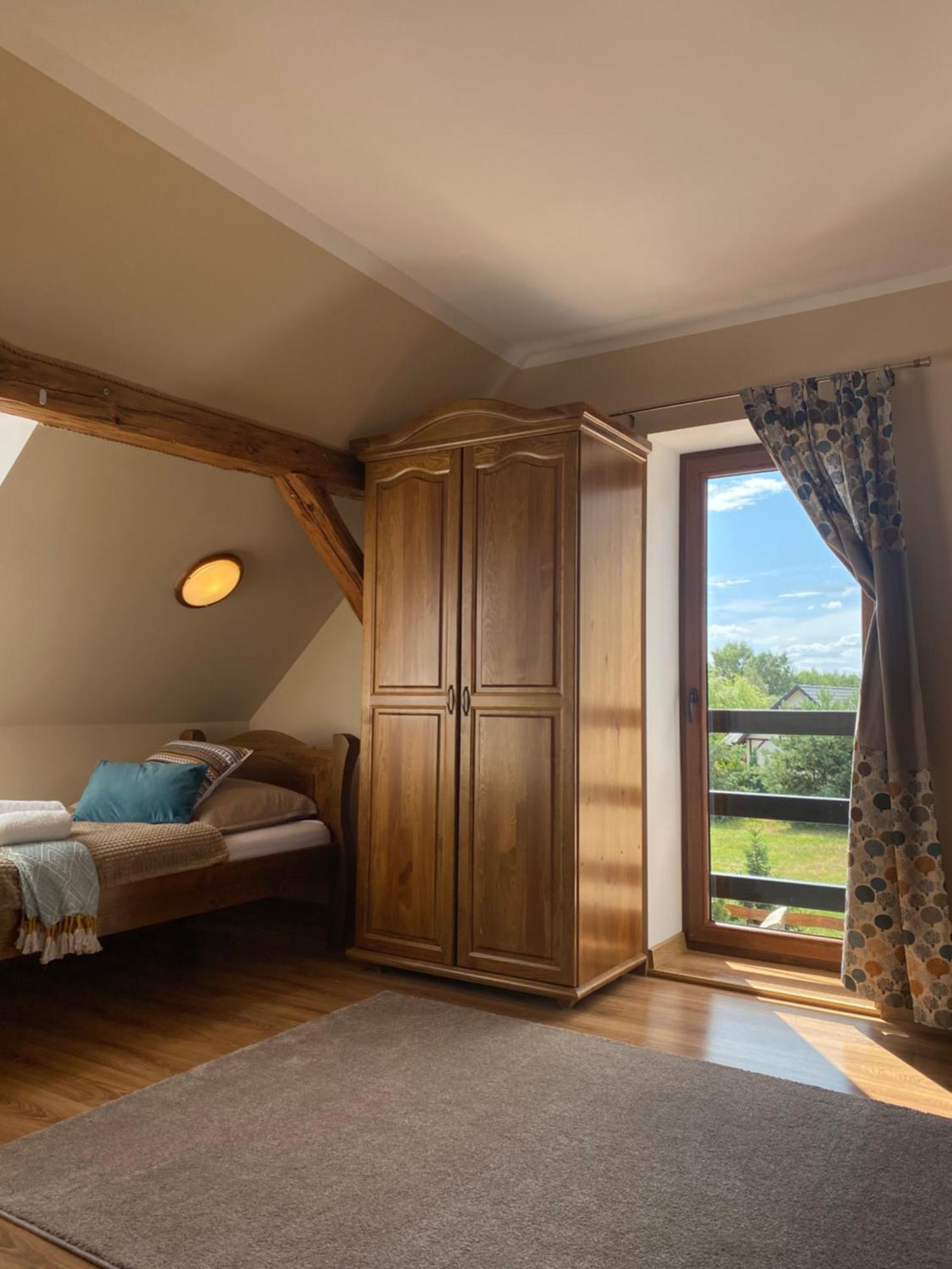 Kamien I Sowa Aparthotel Lipinki Łużyckie Bagian luar foto